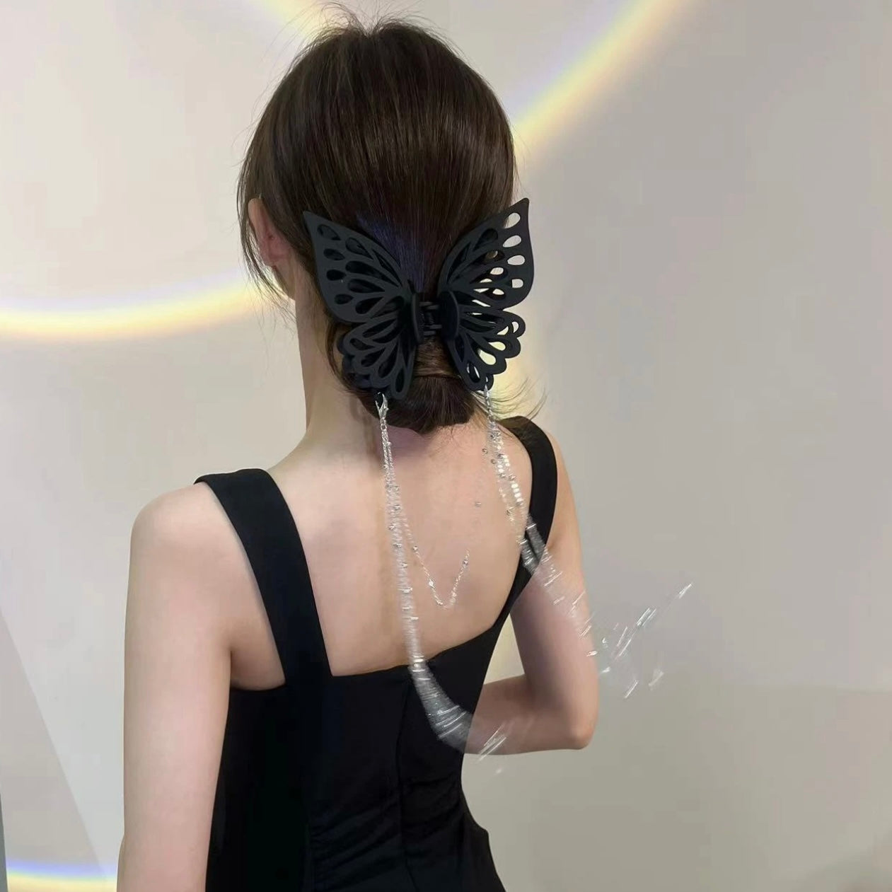 Acrylic Butterfly Hollow Tassel Clip