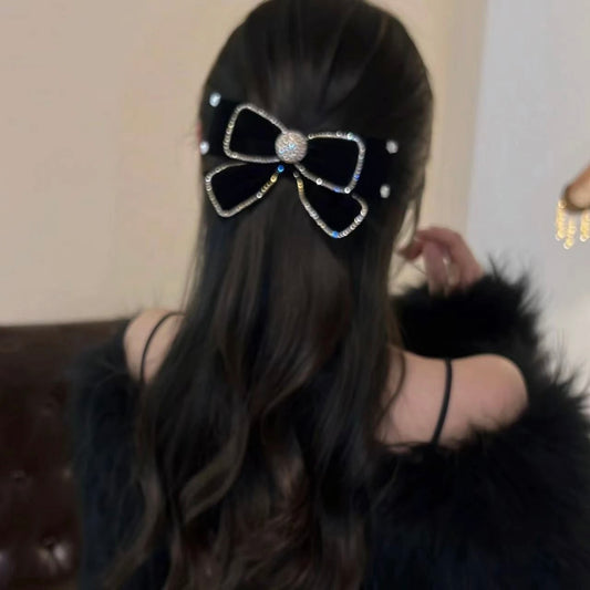 Vintage velvet bow hair clip