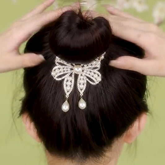 Pearl bow hair buckle