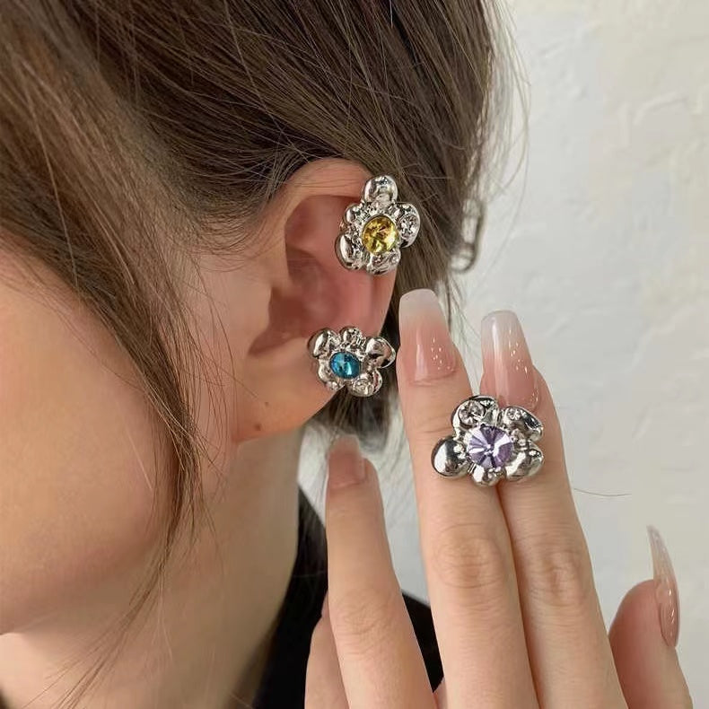 Flower Diamond Ear Cuff