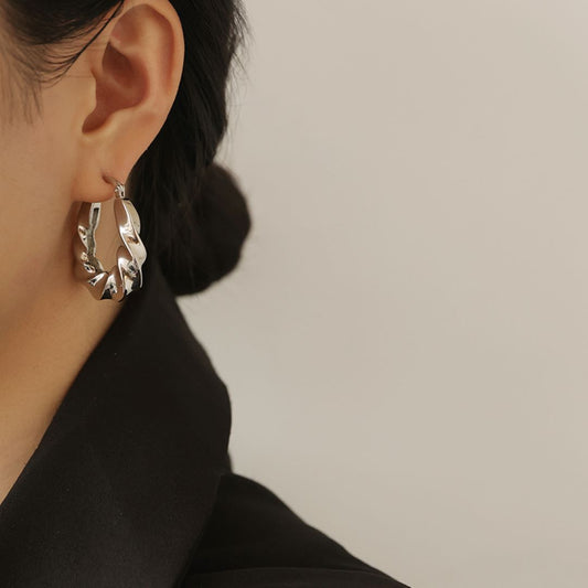 Twisted Hoop Earring