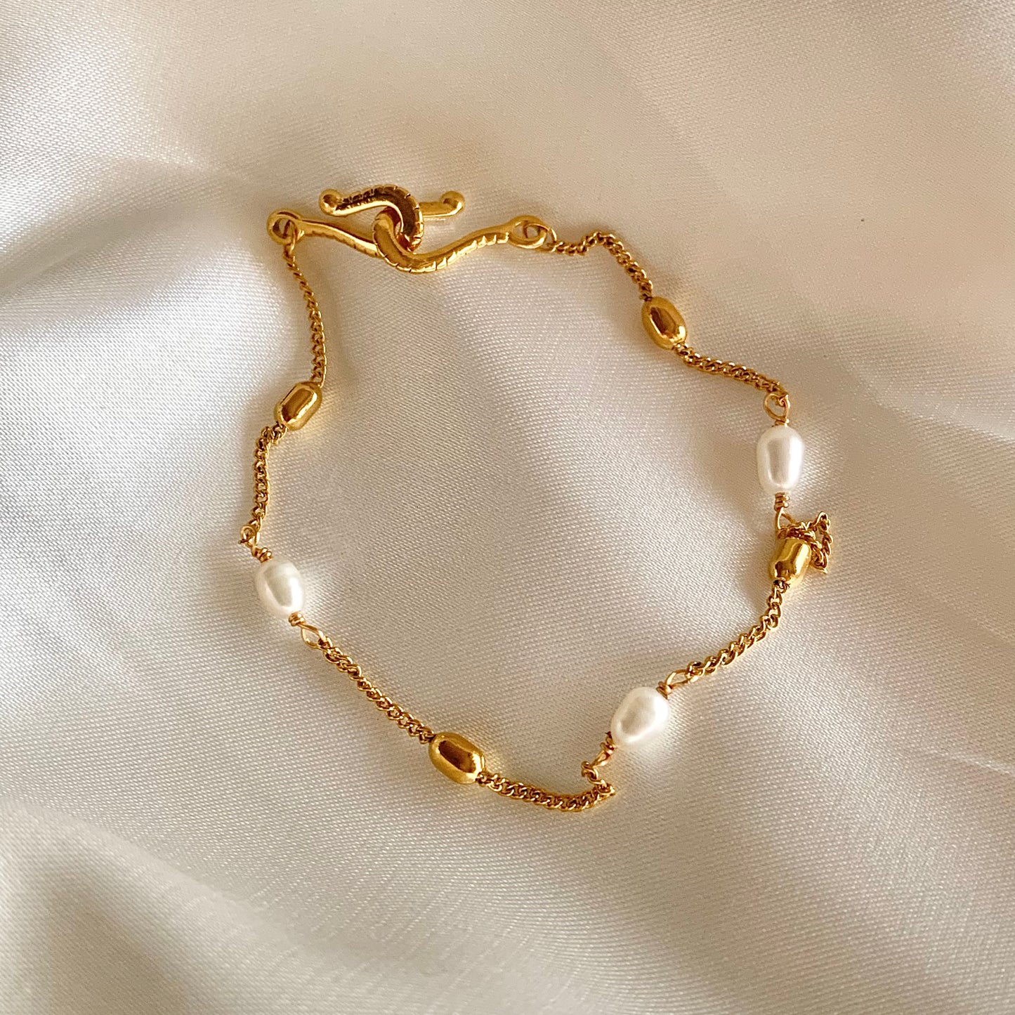 Natural Pearl Spliced Bracelet