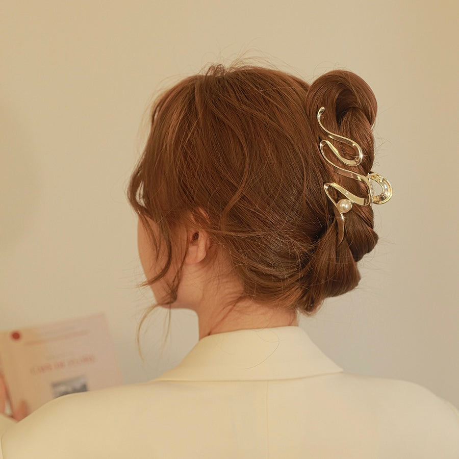 Snake Pearl Hair Clip