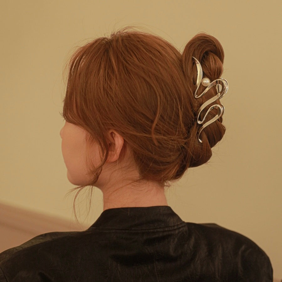 Snake Pearl Hair Clip