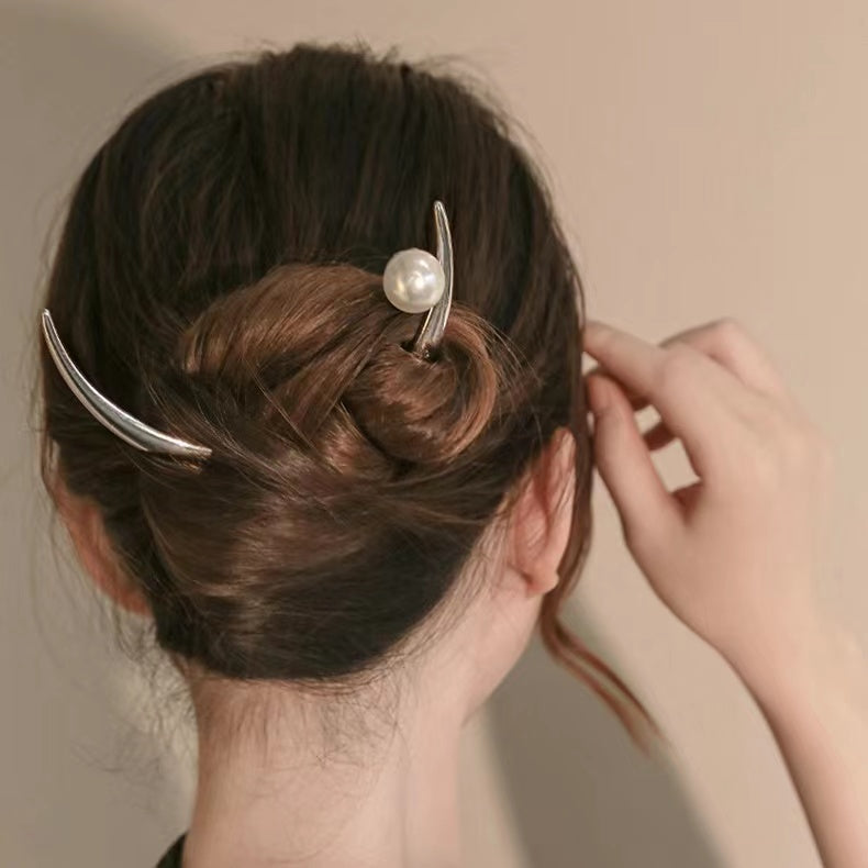 Half Moon Hairpin