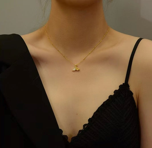 Mermaid Tail Shell Necklace