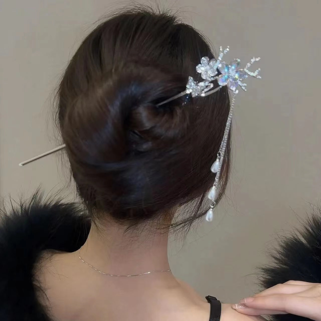 Flower Crystal Tassel Hairpin