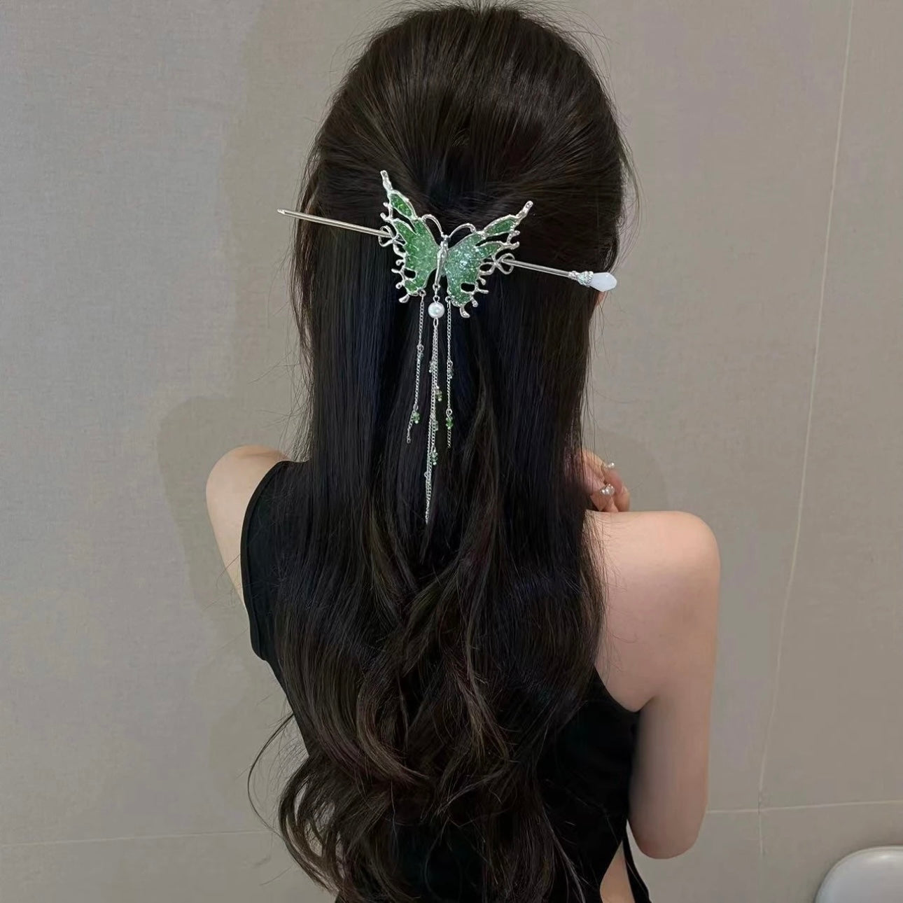 Liquid Butterfly Tassel Hairpin