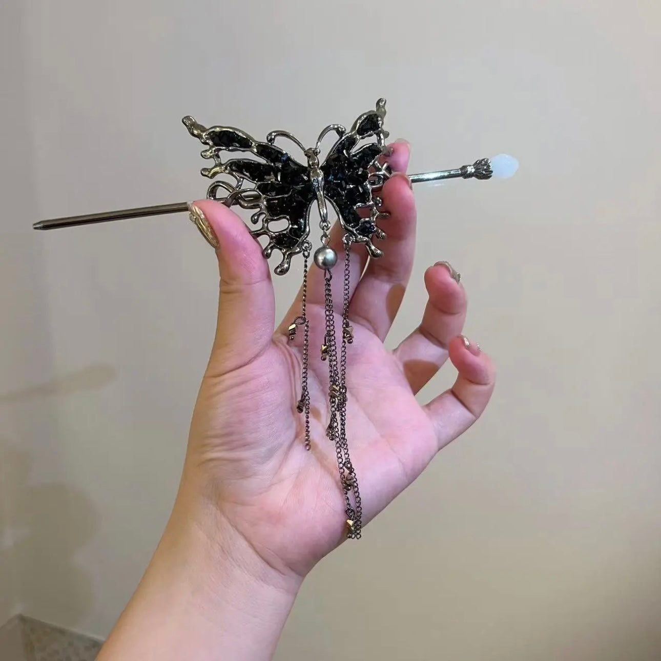 Liquid Butterfly Tassel Hairpin