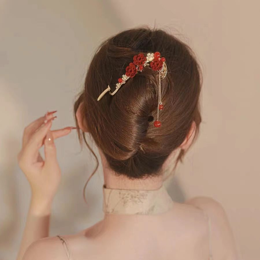 Plum Blossom Tassel Hair Clip