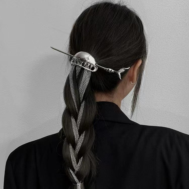 Shark hair clip