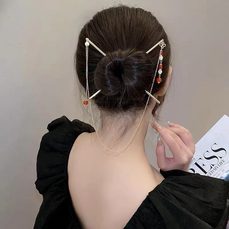 Double Stick Tassel Step Hairpin